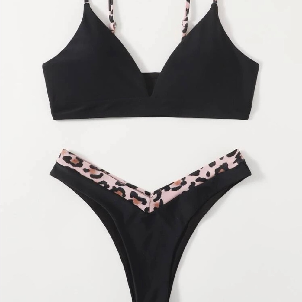 Leopard Print High Cut Bikini Size Small